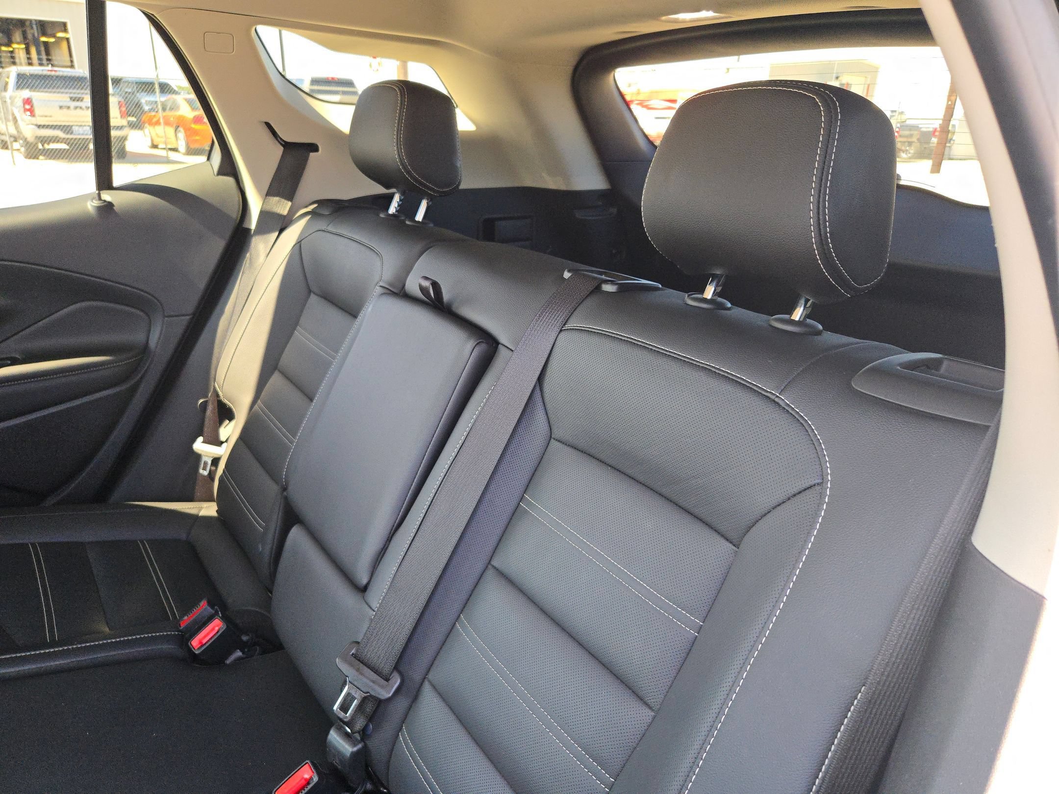 Used 2023 GMC Terrain Denali AWD/4WD image 25