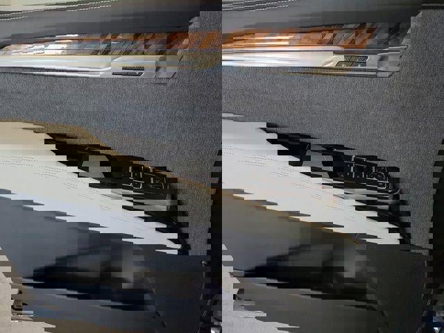 Certified 2026 Cadillac Escalade Platinum Sport w/ LPO, ONYX Package AWD/4WD image 17