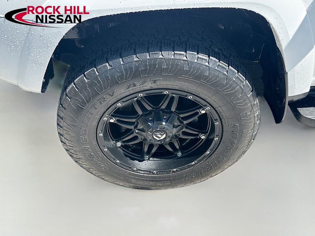Used 2020 Toyota 4Runner TRD Off-Road AWD/4WD image 23