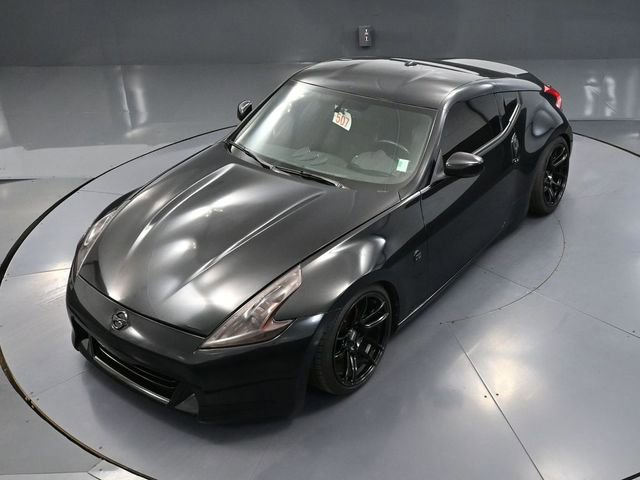 Used 2009 Nissan 370Z Touring RWD image 46
