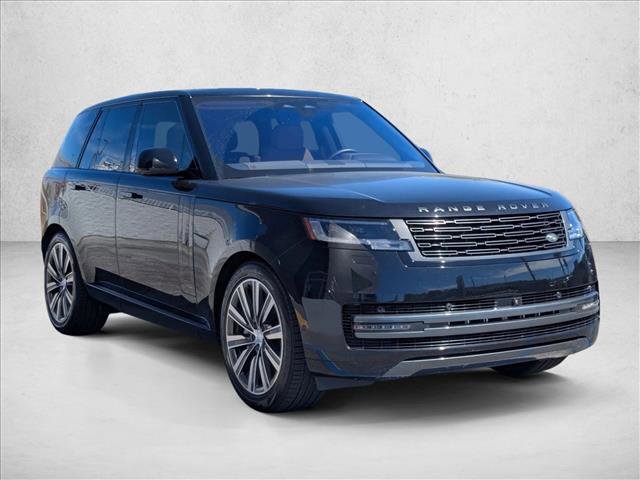 Certified 2023 Land Rover Range Rover SE image 3