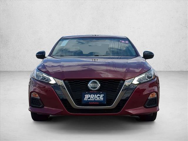 Used 2022 Nissan Altima 2.5 SR image 2
