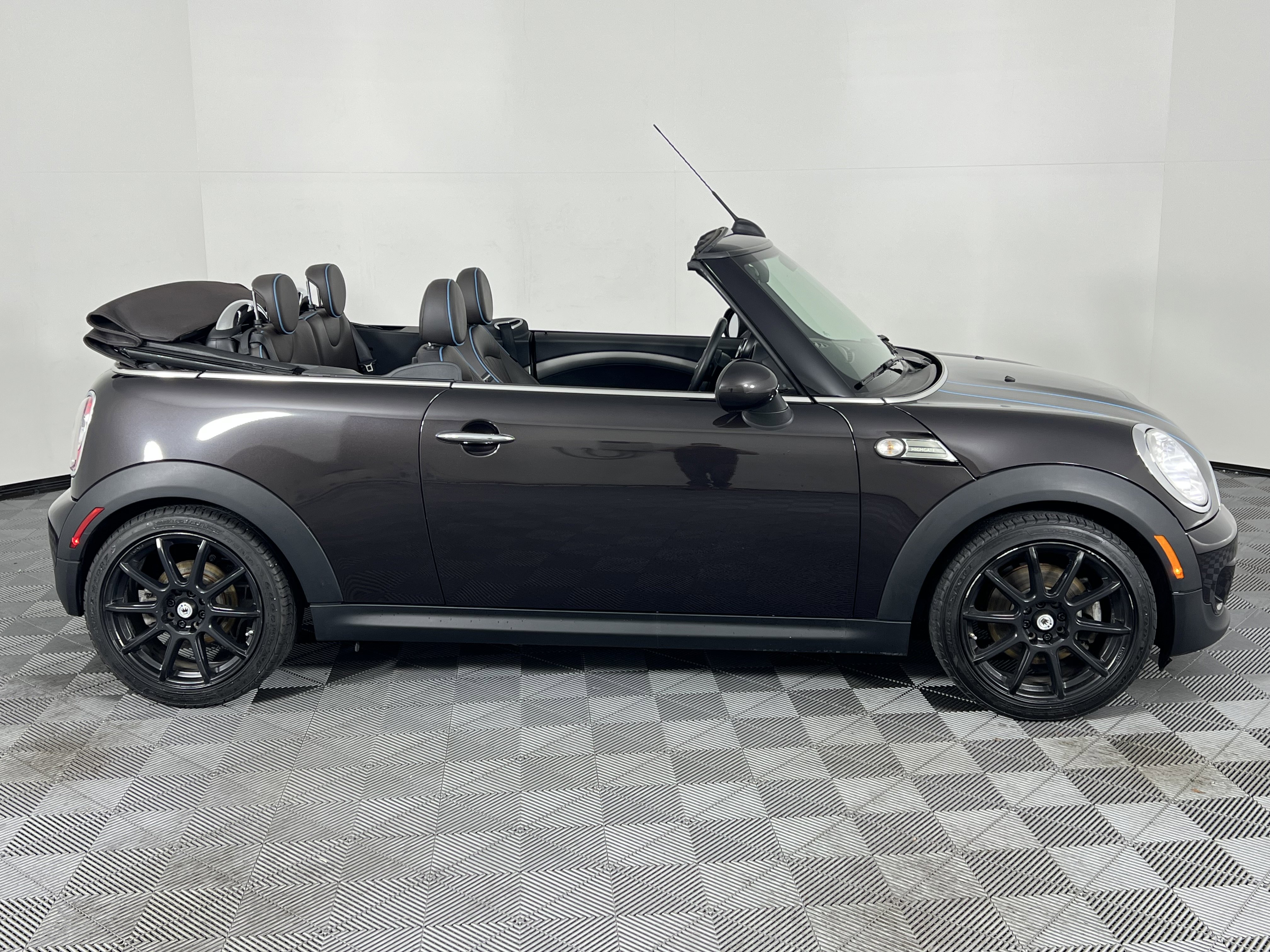 Used 2014 MINI Cooper S image 20