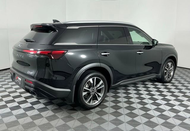 Certified 2025 INFINITI QX60 Luxe FWD image 6