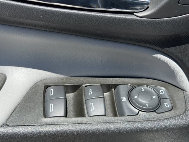 Used 2023 Chevrolet Equinox LT FWD image 21