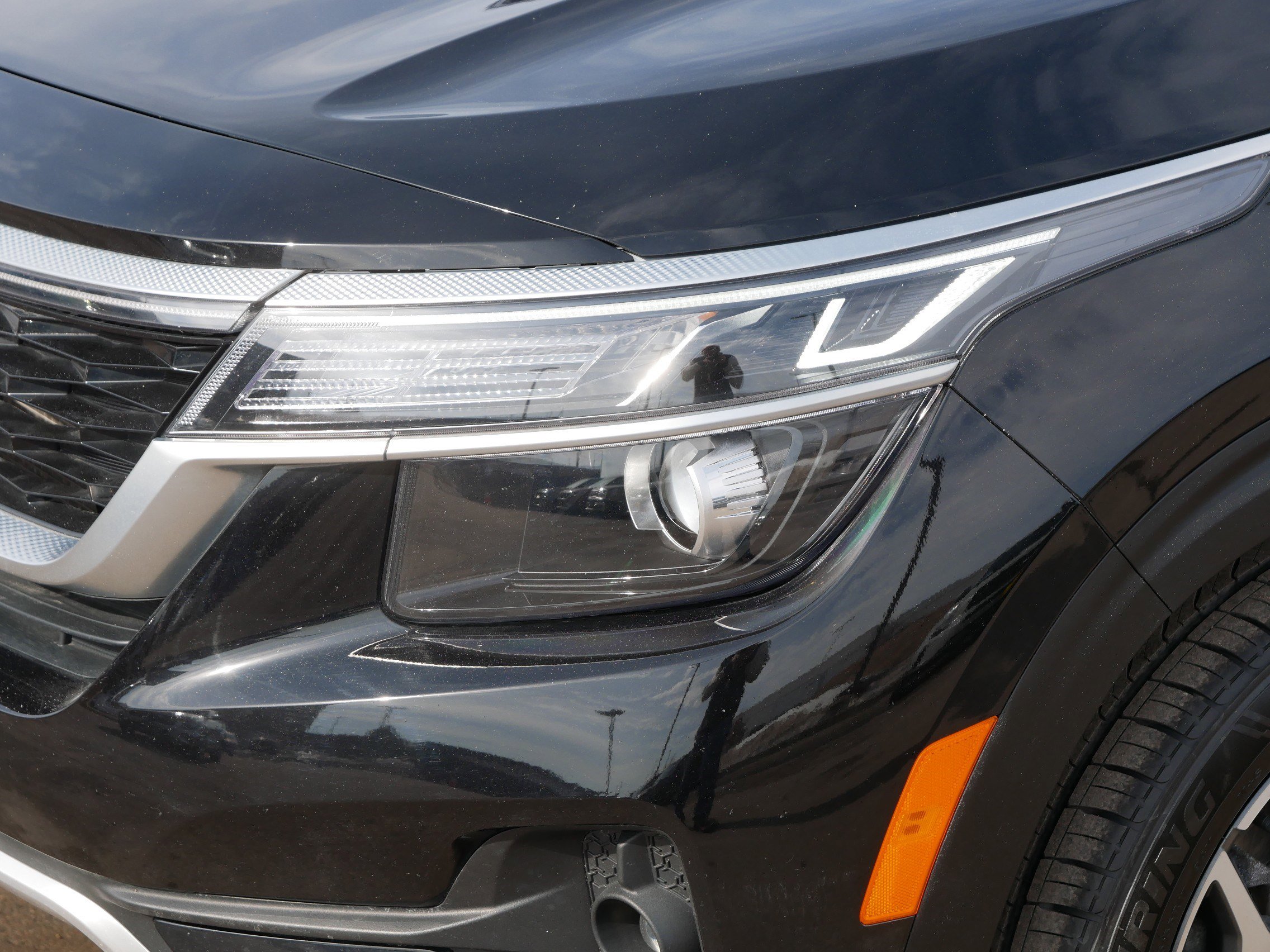 Certified 2023 Kia Seltos EX image 16