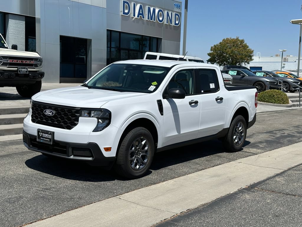 New 2026 Ford Maverick XLT FWD image 2