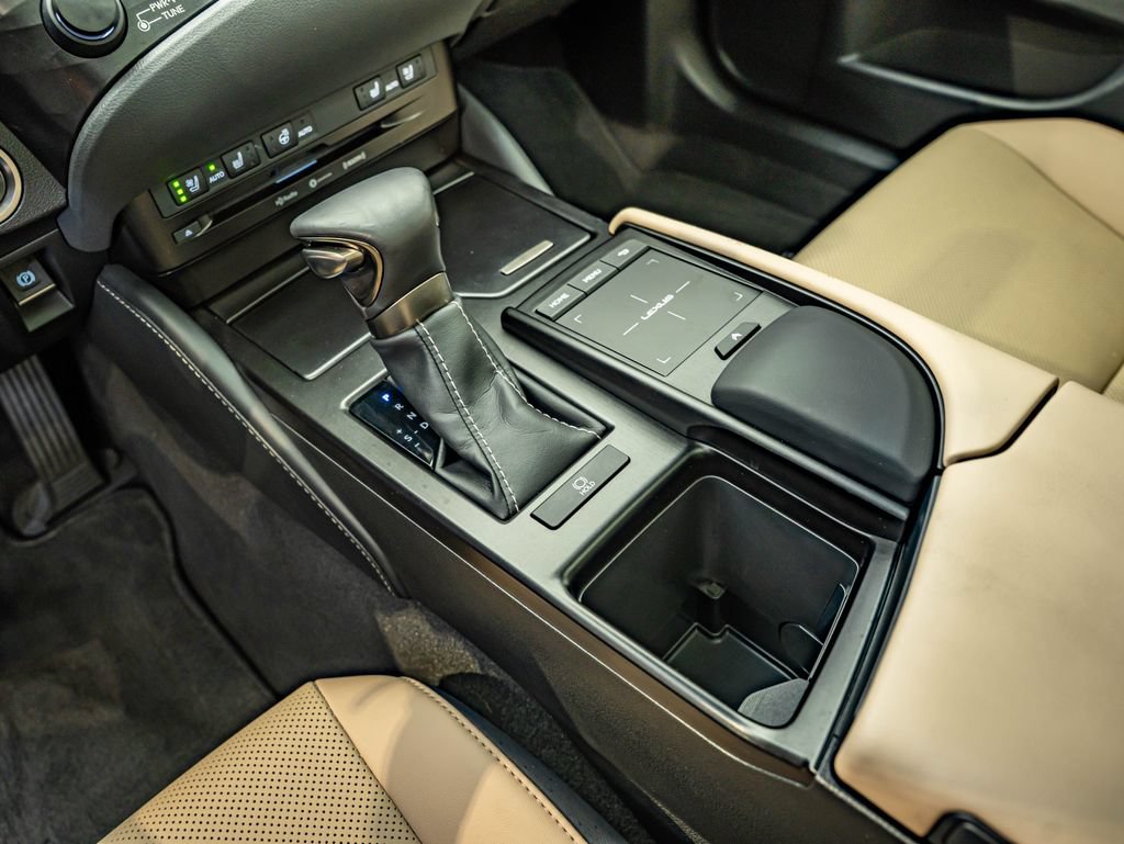 Used 2019 Lexus ES 350 w/ Premium Package FWD image 30