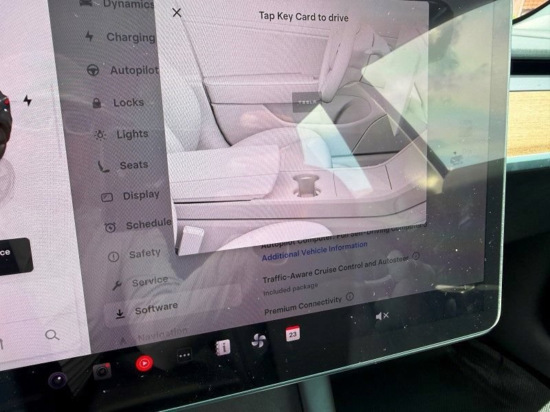 Used 2023 Tesla Model 3 Standard Range RWD image 22