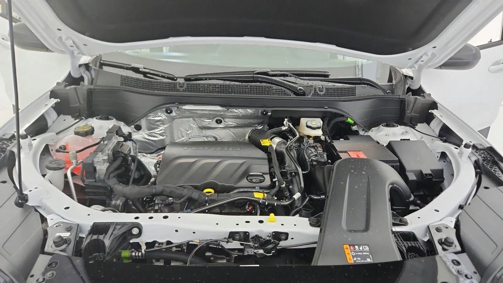 Used 2025 Chevrolet Trax ACTIV w/ Driver Confidence Package image 41