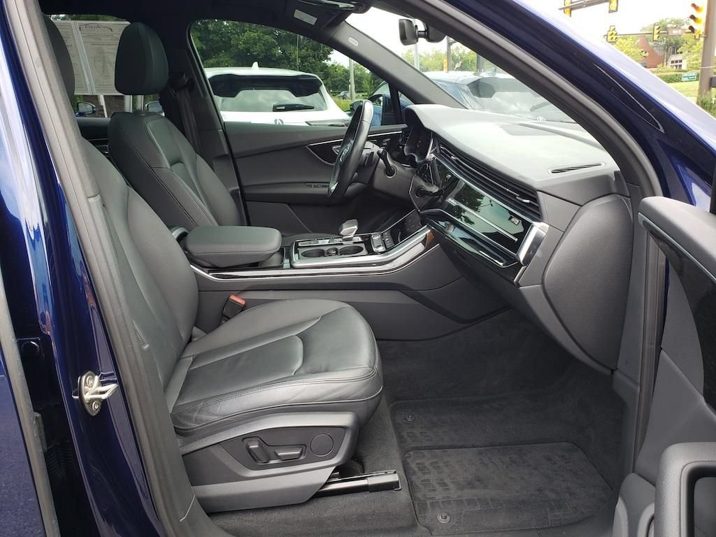 Used 2021 Audi Q7 3.0T Premium AWD/4WD image 21