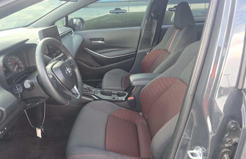 Used 2025 Toyota Corolla SE FWD image 8