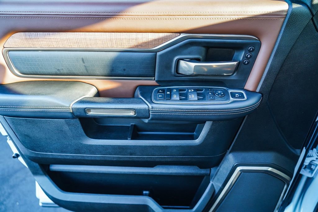 Used 2022 RAM 2500 Limited image 28