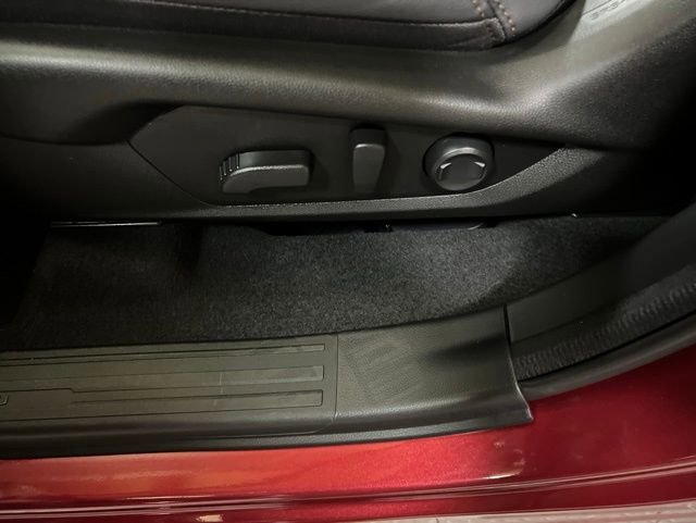 Certified 2025 Subaru Forester Touring w/ Touring Package AWD/4WD image 54