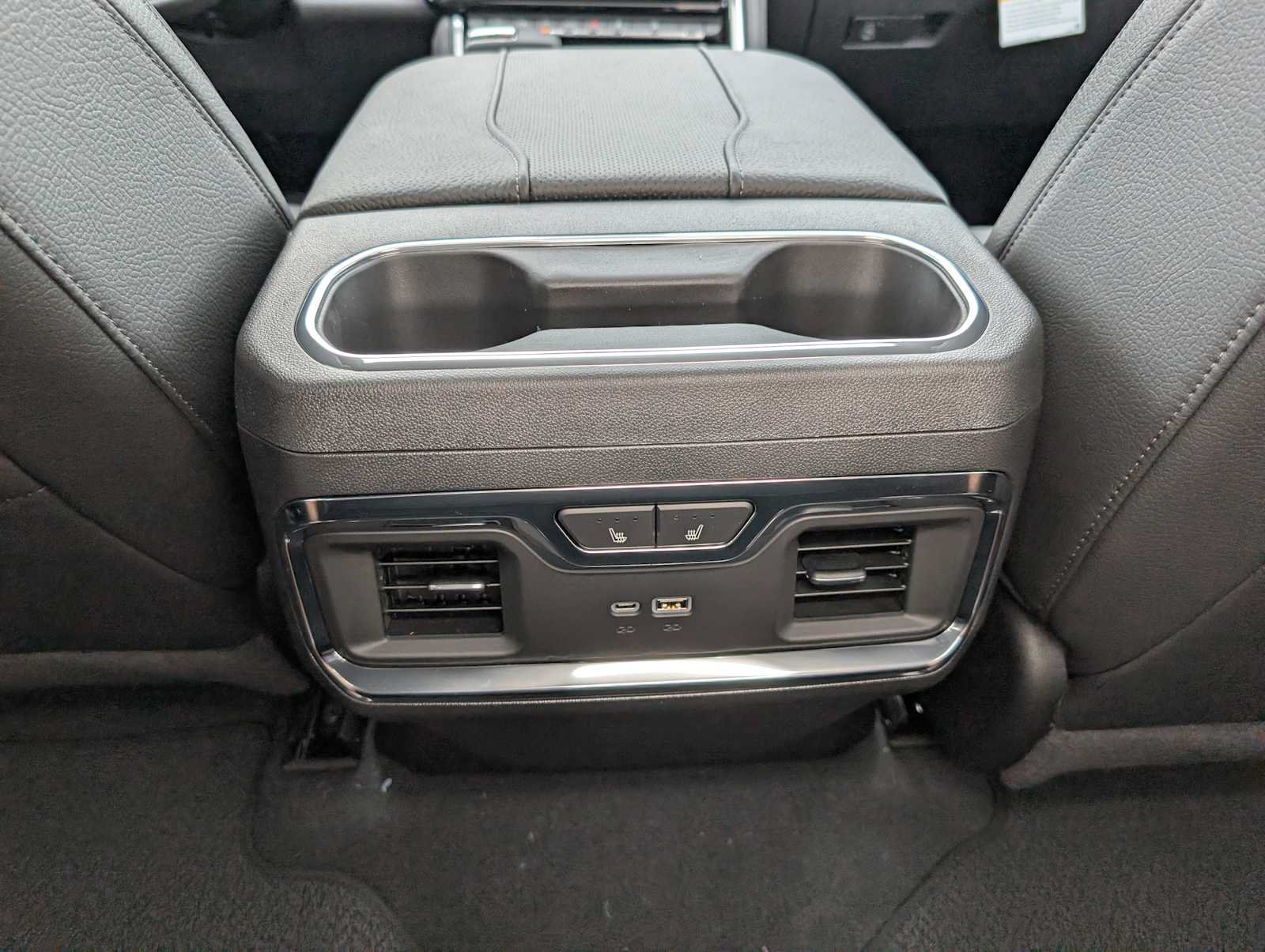 New 2026 GMC Sierra 1500 Denali w/ Technology Package AWD/4WD image 18