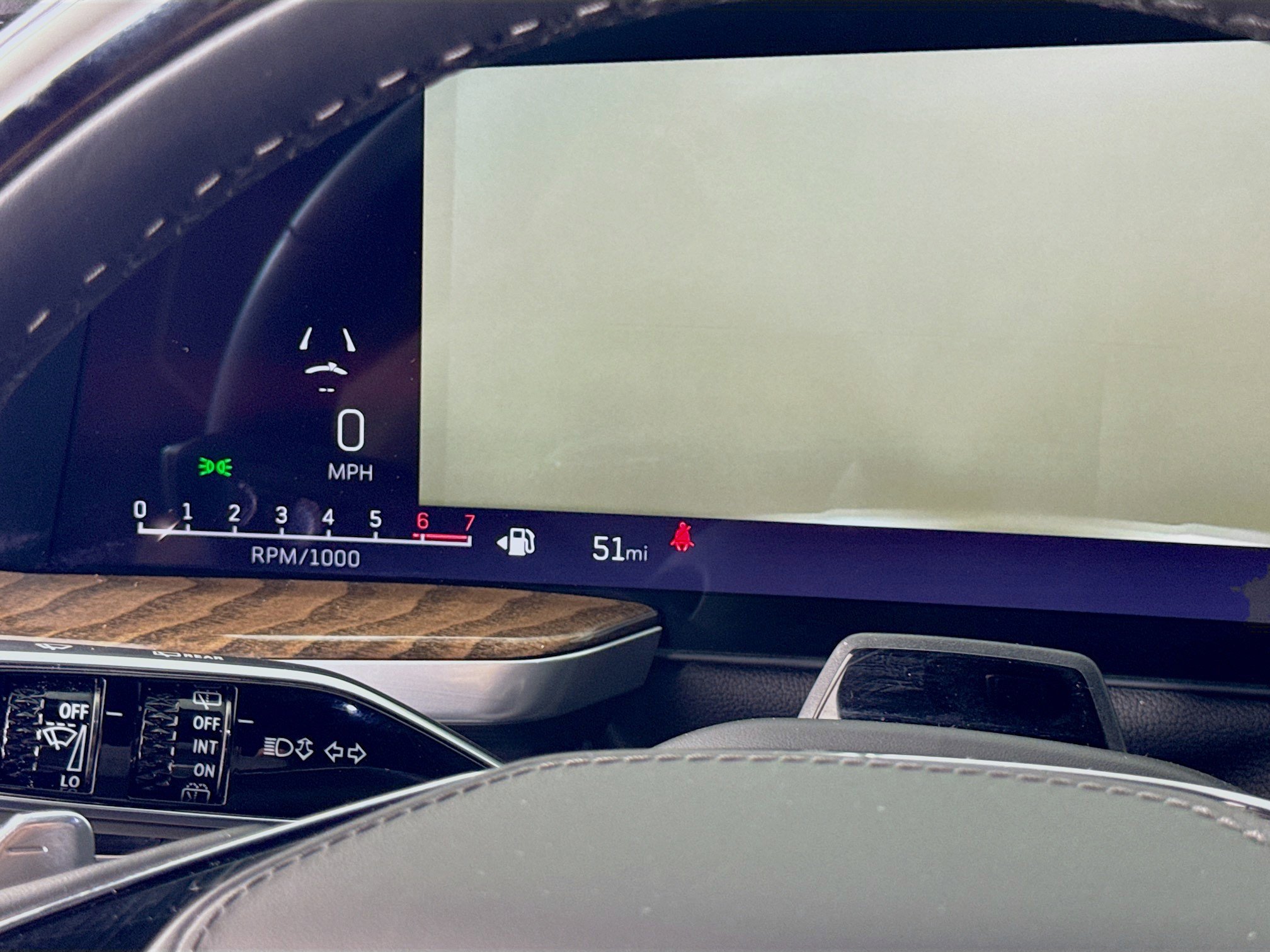 Used 2025 Cadillac Escalade Sport Platinum w/ LPO, ONYX Package image 12