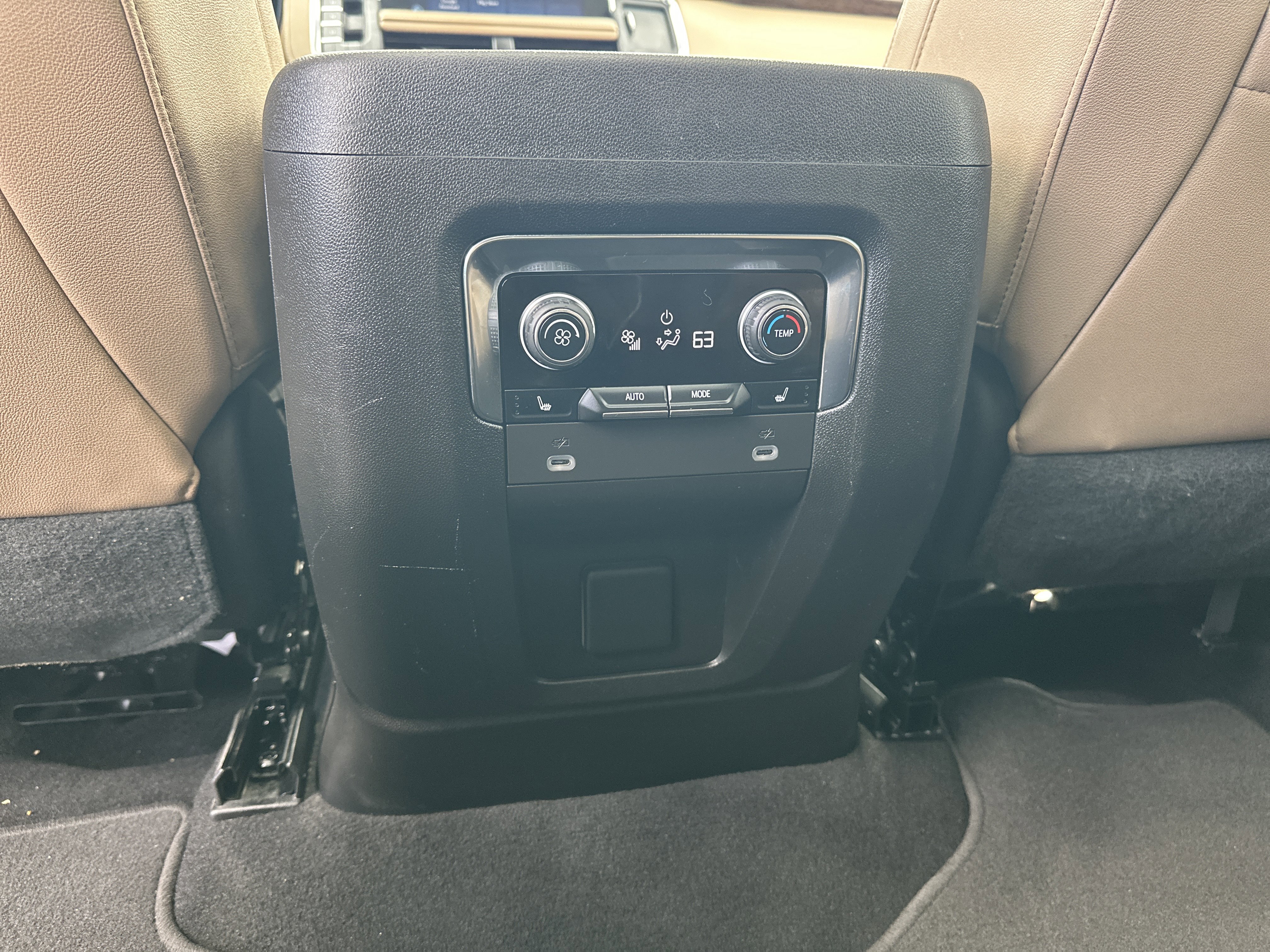 Certified 2023 Chevrolet Tahoe Premier w/ Premium Package 2 image 23