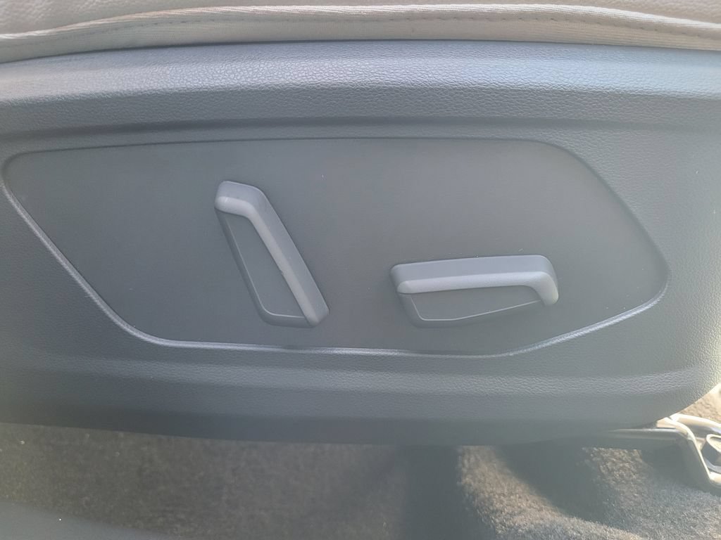 New 2026 Hyundai Tucson Limited AWD/4WD image 42
