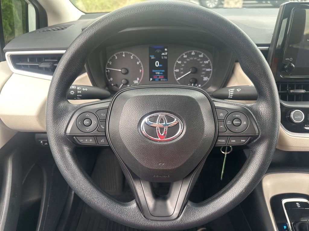 Certified 2025 Toyota Corolla LE image 12