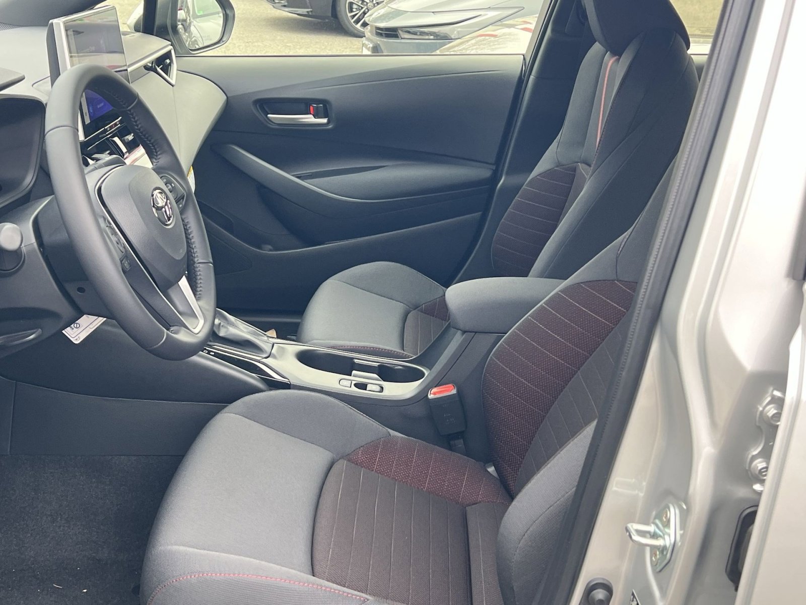 New 2026 Toyota Corolla SE image 7