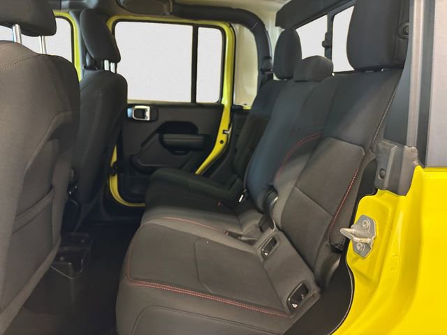 Used 2023 Jeep Gladiator Rubicon w/ Cold Weather Group AWD/4WD image 14