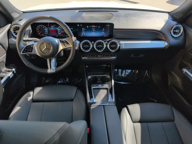 New 2026 Mercedes-Benz GLB 250 4MATIC image 14