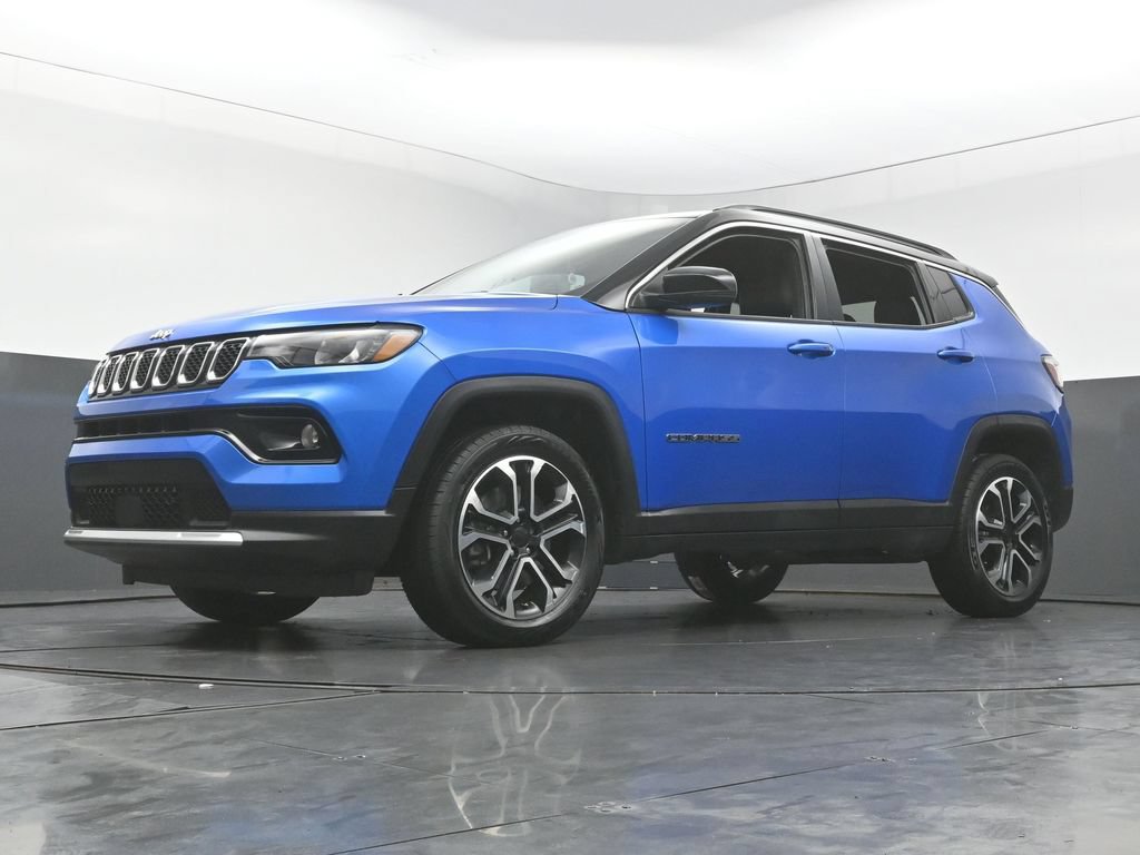Used 2024 Jeep Compass Limited AWD/4WD image 11