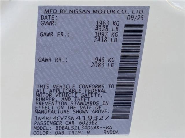 New 2025 Nissan Altima 2.5 SR w/ SR Premium Package FWD image 16