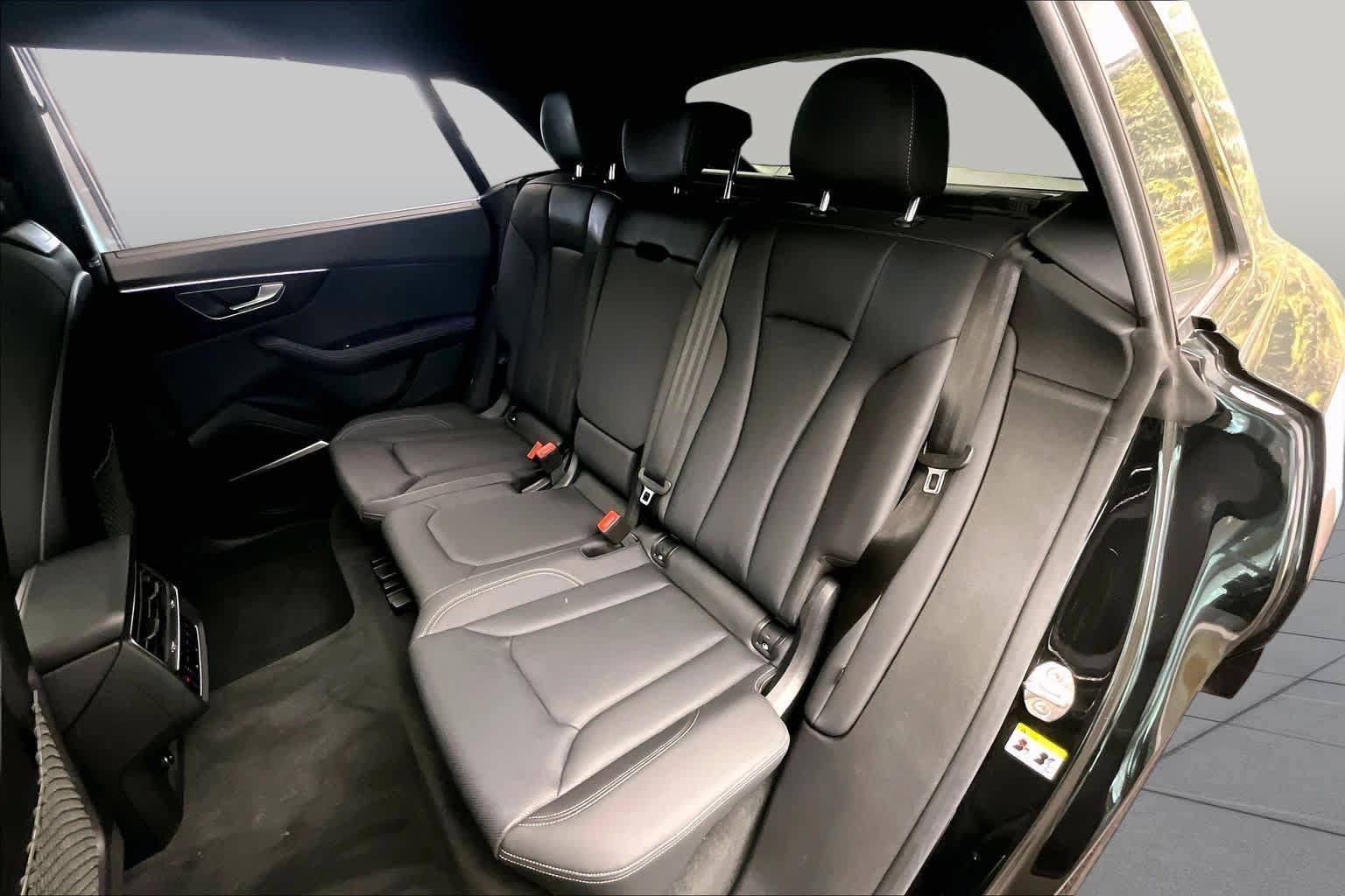 Certified 2025 Audi Q8 Premium Plus AWD/4WD image 20