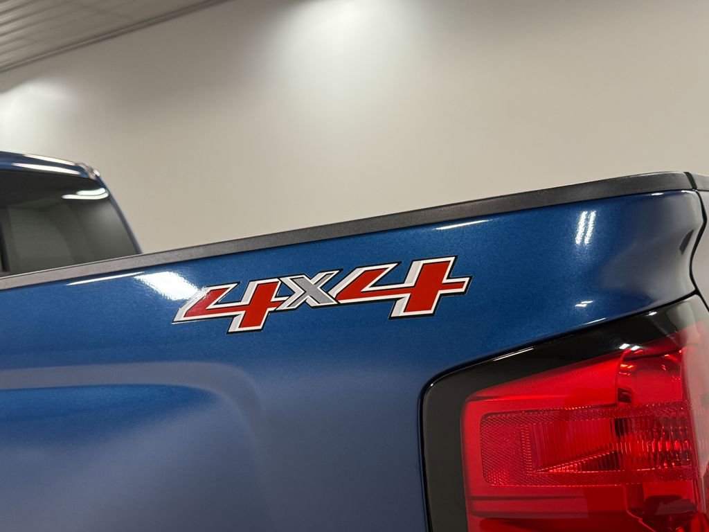 Used 2015 Chevrolet Silverado 2500 High Country w/ Duramax Plus Package image 56