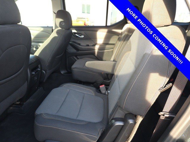 Used 2021 Chevrolet Traverse LT image 9