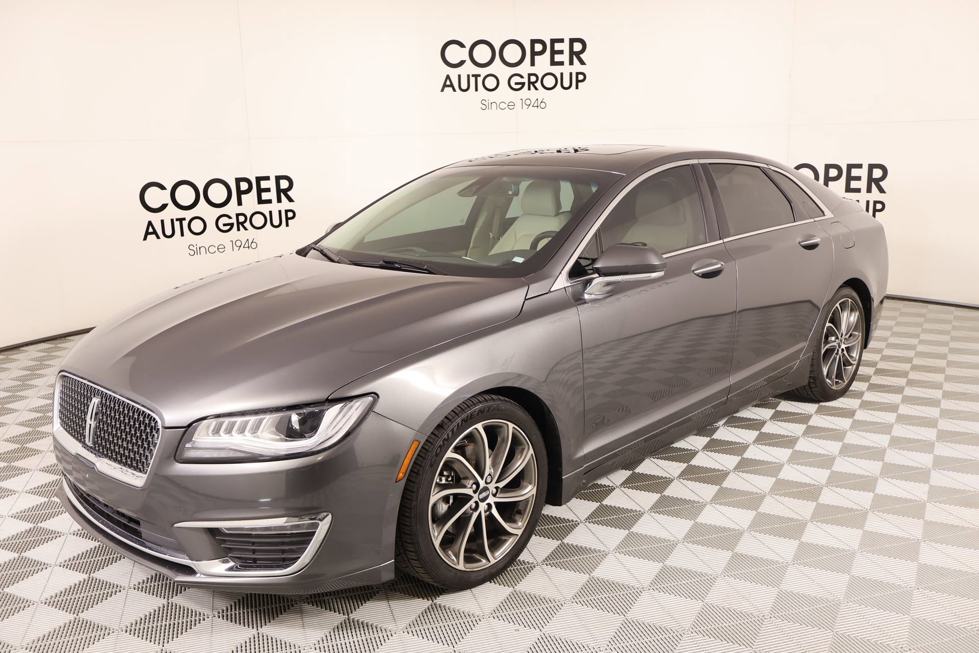 Used 2019 Lincoln MKZ Reserve w/ Reserve Plus Package image 10