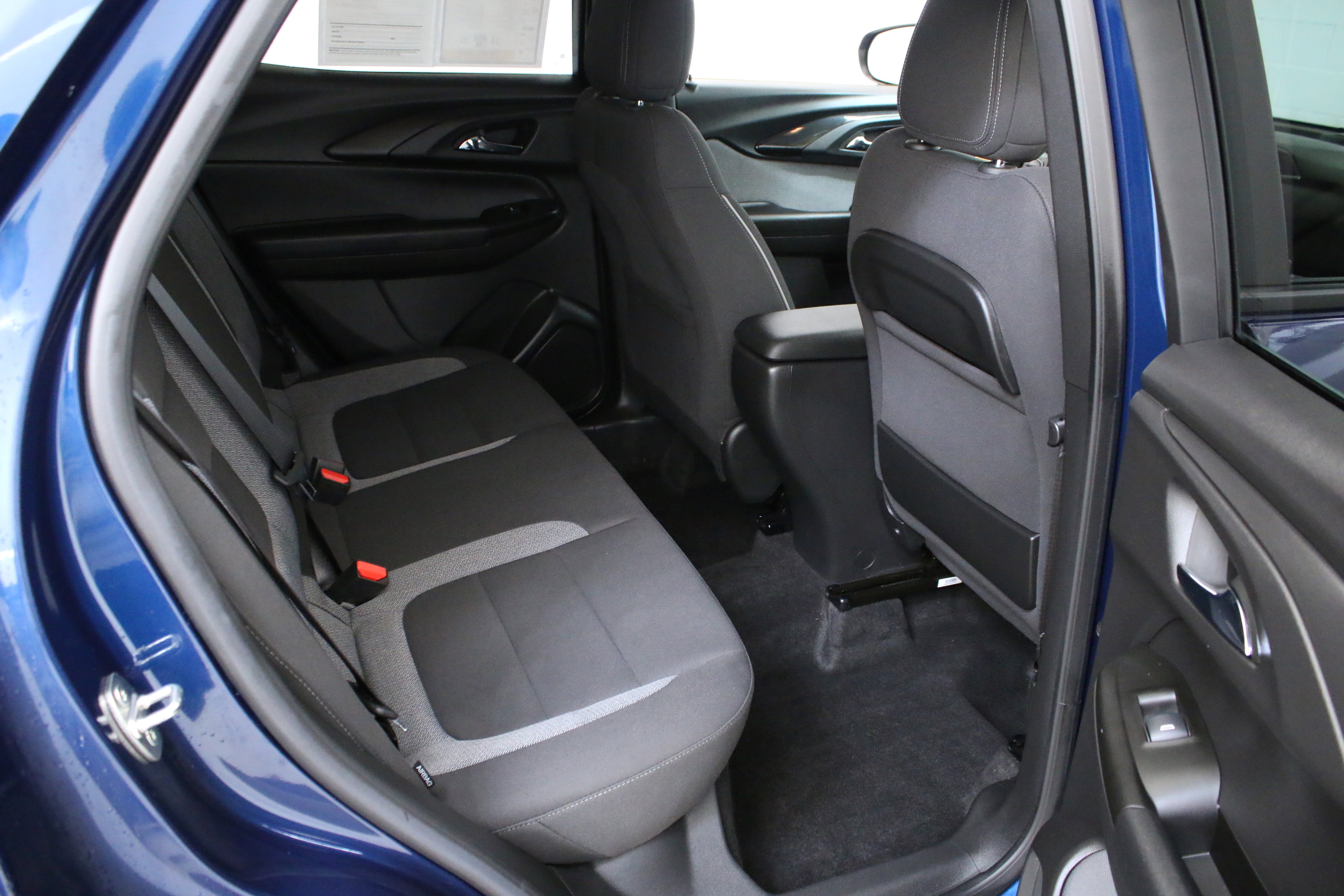 Used 2023 Chevrolet TrailBlazer LT image 29