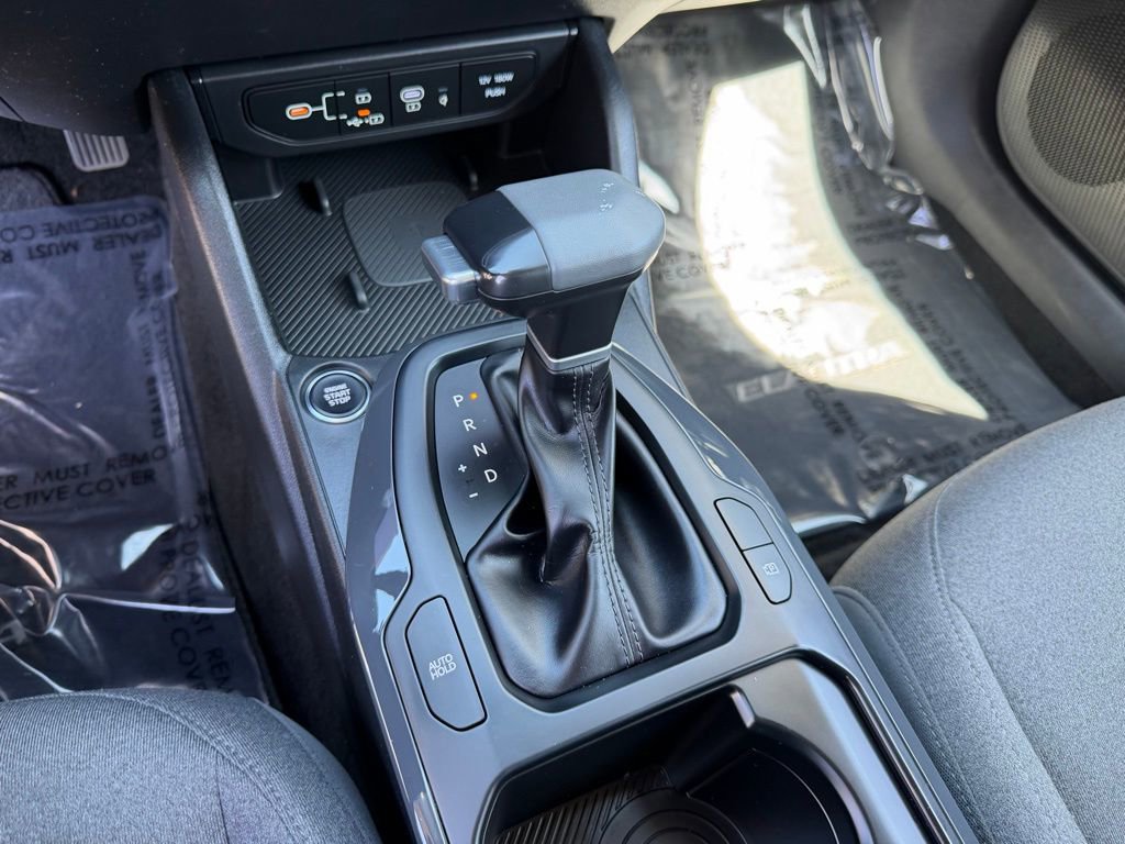 Used 2025 Kia K4 EX image 25