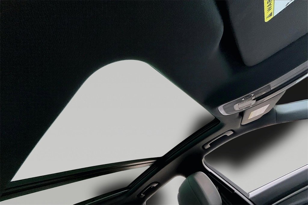 Used 2025 Audi Q3 2.0T Premium w/ Convenience Package image 27