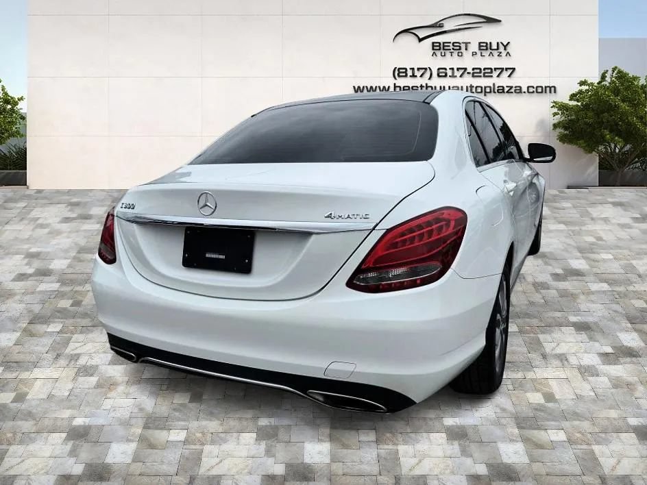 Used 2015 Mercedes-Benz C 300 4MATIC Sedan image 6