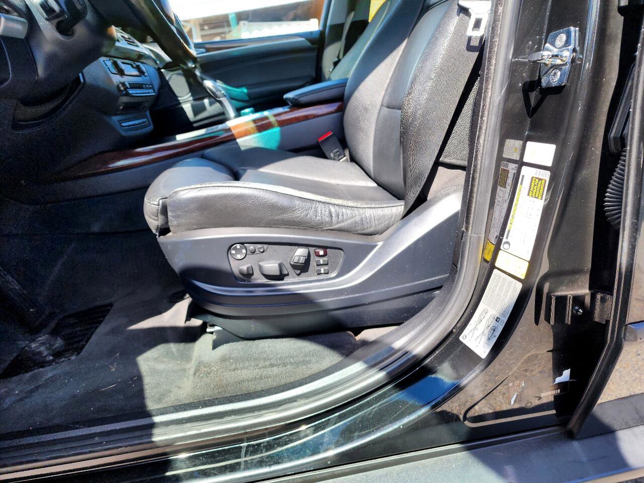 Used 2008 BMW X5 3.0si image 12