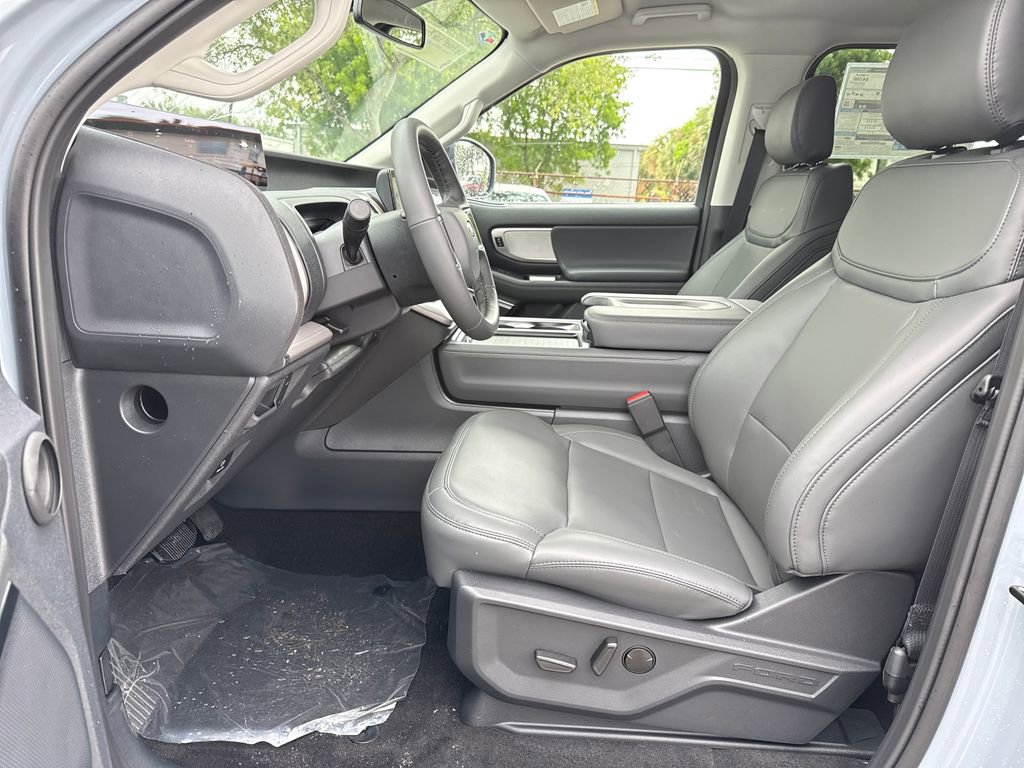 New 2026 Ford Expedition Active RWD image 20
