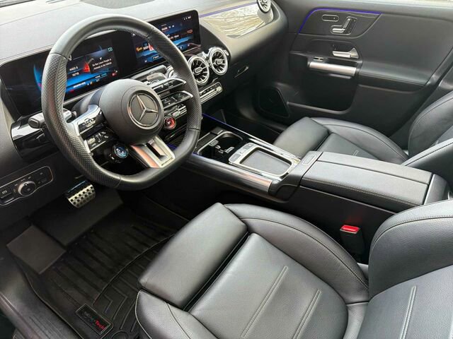 Used 2024 Mercedes-Benz GLA 35 AMG 4MATIC image 11