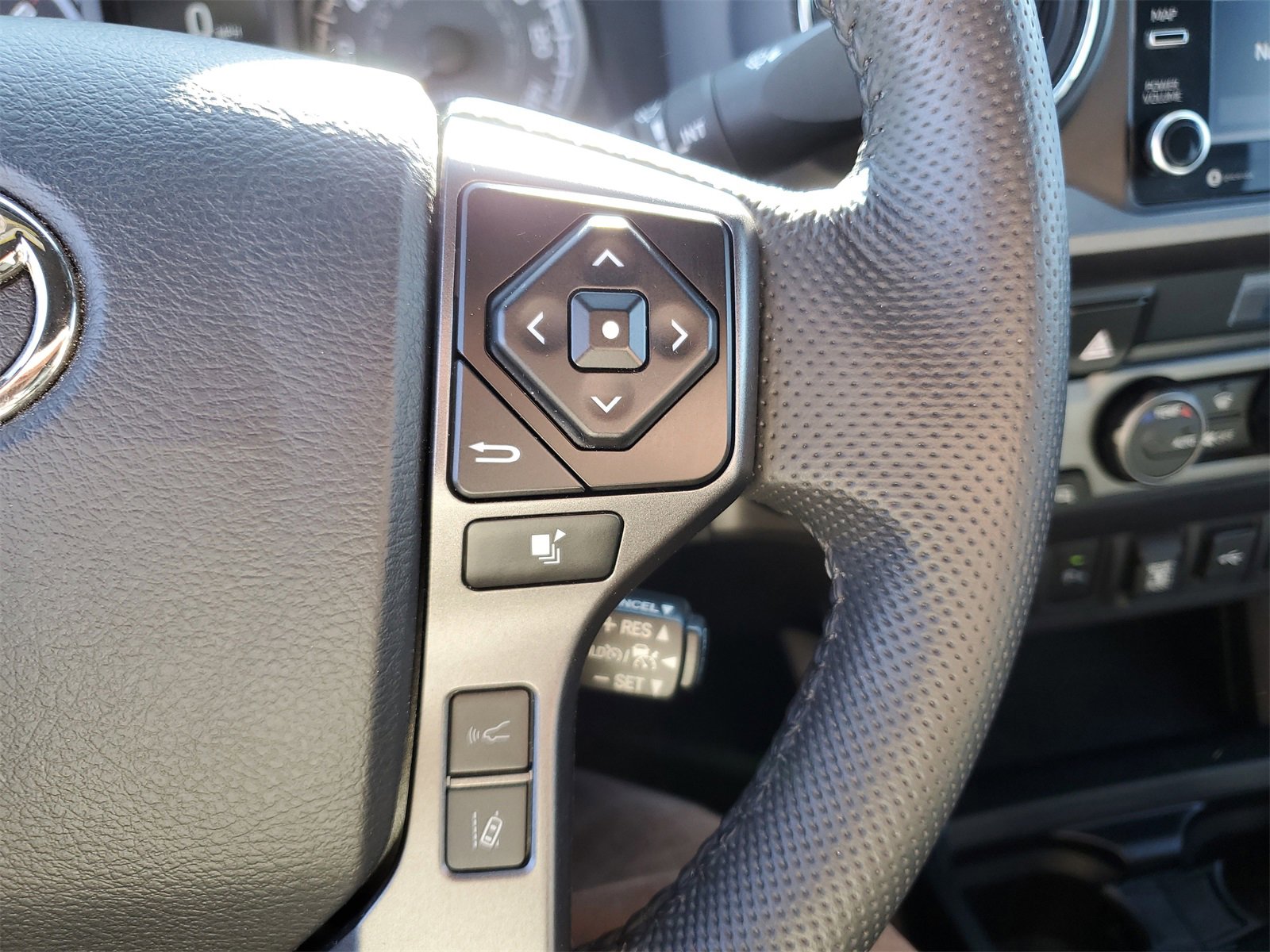 Certified 2023 Toyota Tacoma TRD Sport w/ Advanced Technology Package image 21