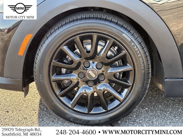 Certified 2024 MINI Cooper 4-Door Hardtop FWD image 11