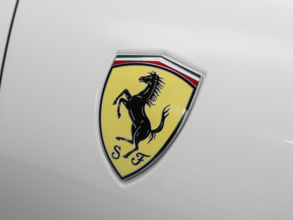 Certified 2023 Ferrari Roma image 8