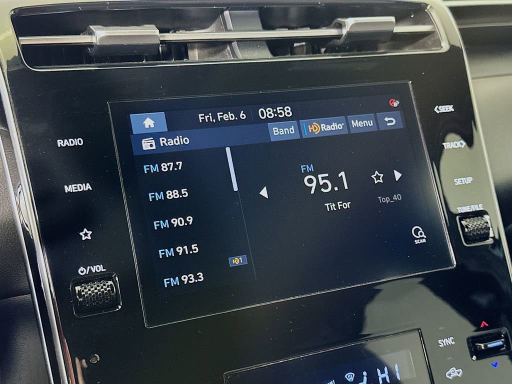 Used 2024 Hyundai Santa Cruz SEL image 26