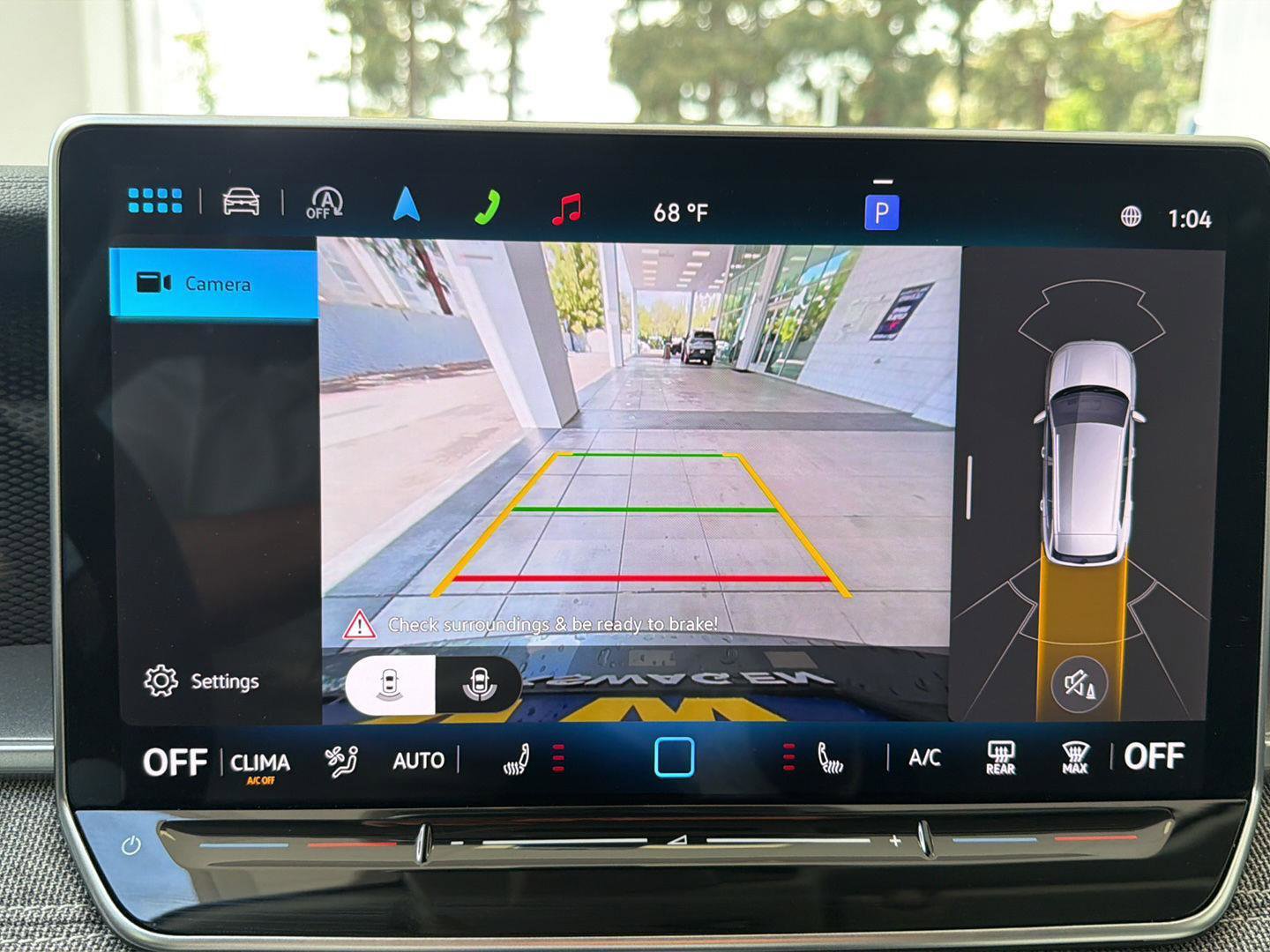 Certified 2025 Volkswagen Tiguan S w/ 18" Wheel Package image 20