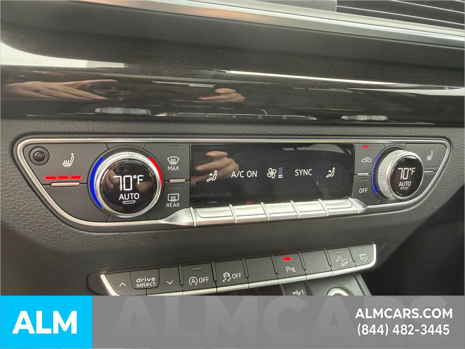 Used 2020 Audi Q5 2.0T Premium w/ Convenience Package AWD/4WD image 18