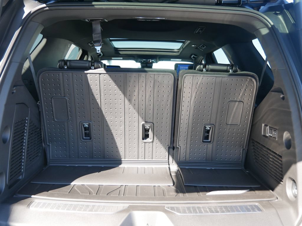 New 2026 Chevrolet Tahoe Premier AWD/4WD image 8