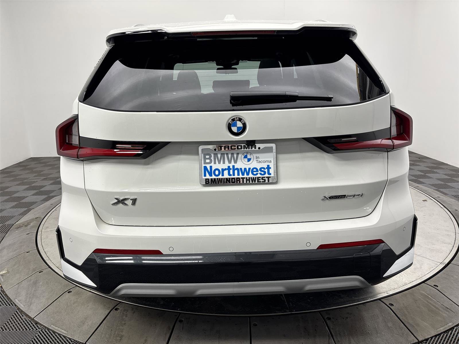 New 2026 BMW X1 xDrive28i image 15