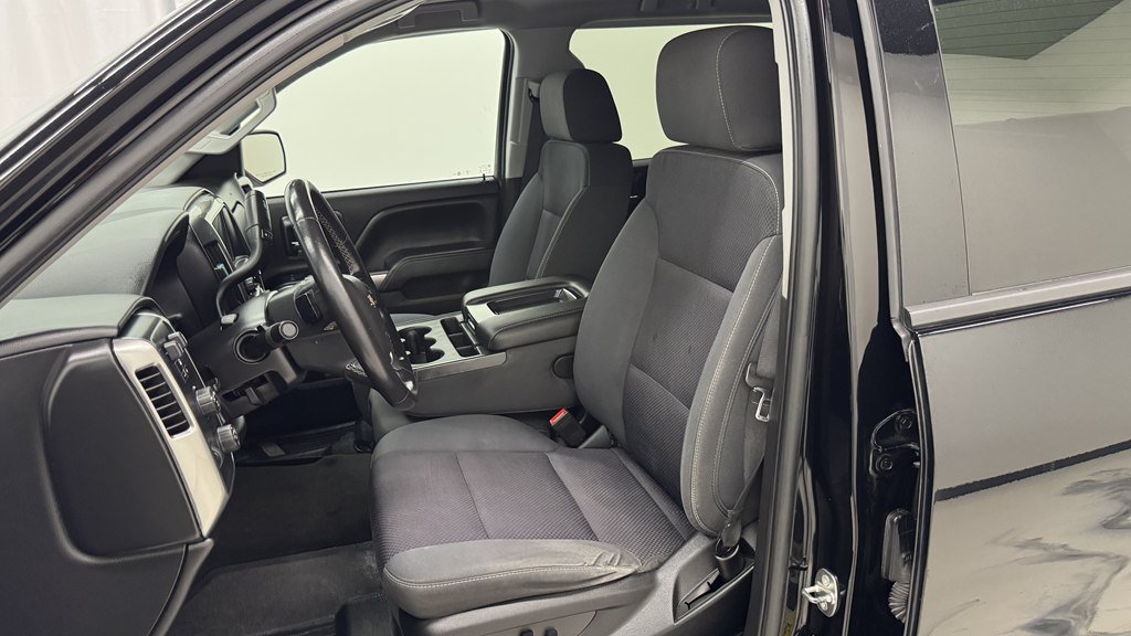 Used 2018 Chevrolet Silverado 1500 LT w/ All Star Edition AWD/4WD image 15