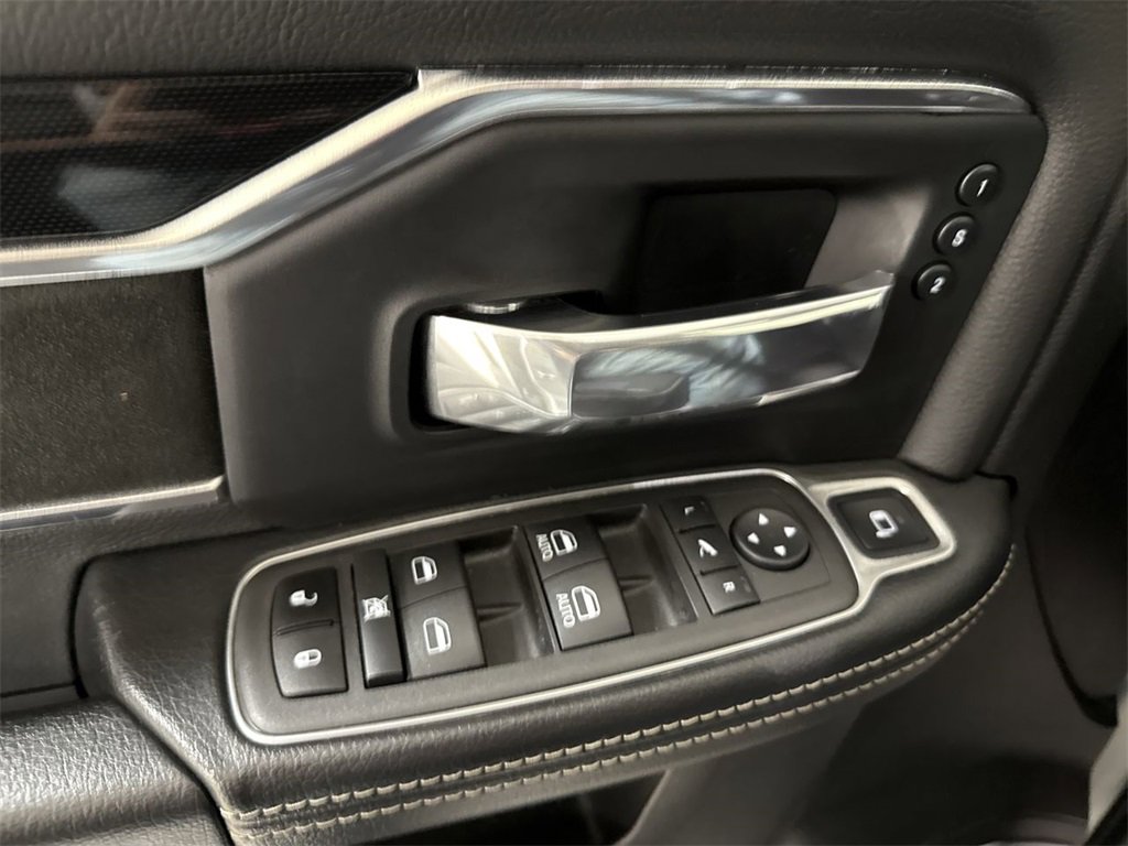 Used 2022 RAM 2500 Laramie w/ Night Edition image 21