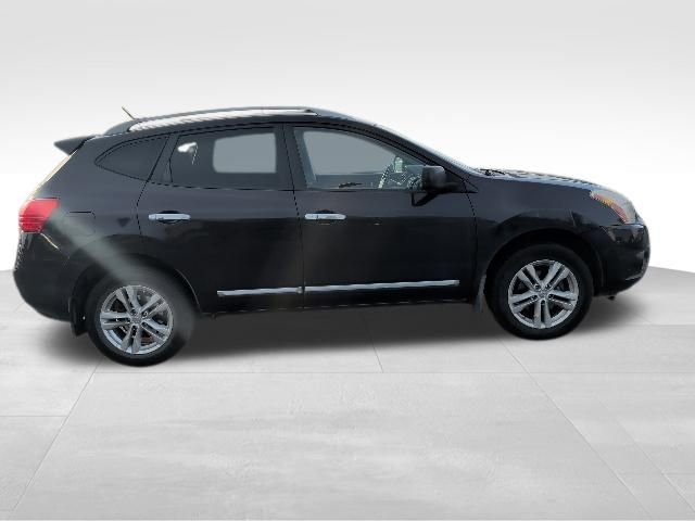Used 2012 Nissan Rogue SV AWD/4WD image 2